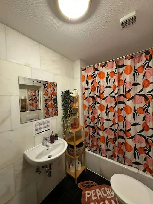 3 Raum City-Apartment - 5Min Zum Hbf Grupello-1 Dusseldorf Apartment